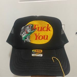 Trucker hat